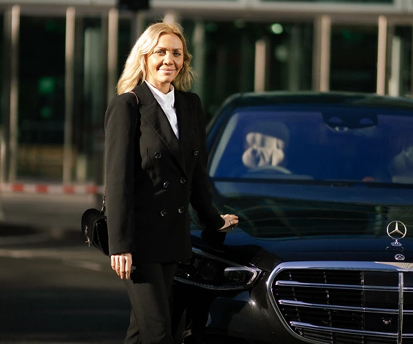 Luxury chauffeur service